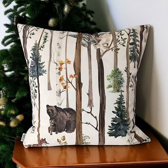 MACODESIGN Woodland Animals Pillow Cover Sham Accent Velvet Cabin Forest Fairy - Picture 15 of 16